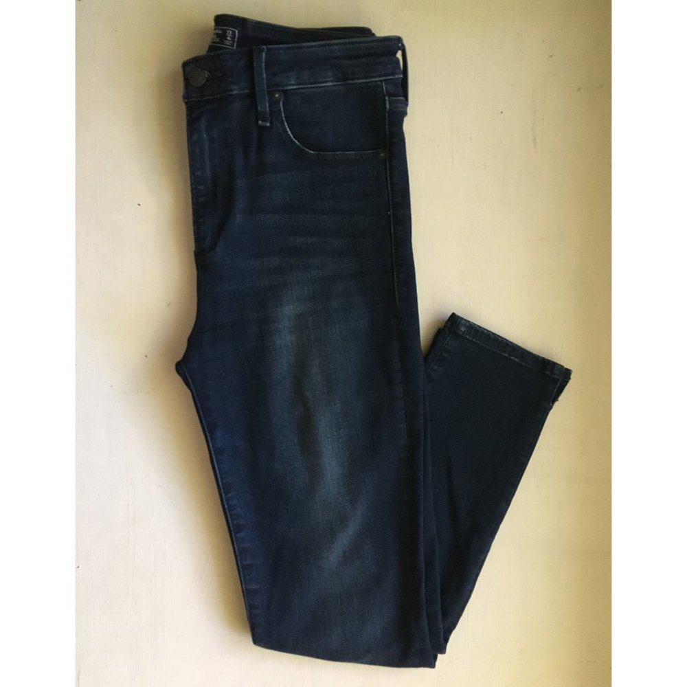 Abercrombie High Rise Super Skinny Ankle Jeans - Picture 2 of 5